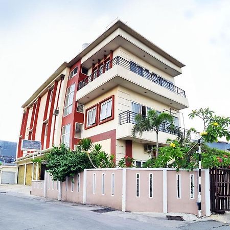 Arya Graha Semarang Otel Dış mekan fotoğraf