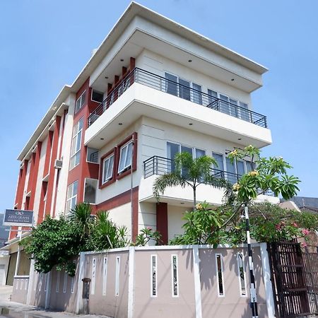 Arya Graha Semarang Otel Dış mekan fotoğraf